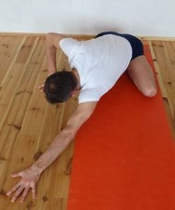 PARSVA ADHO MUKHA VIRASANA