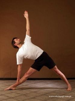 UTTHITA TRIKONASANA